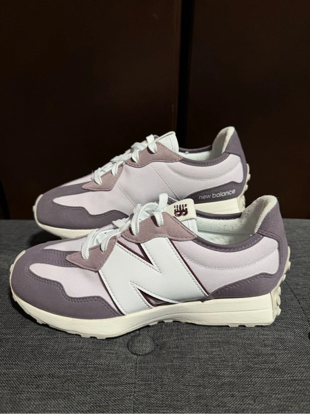 New Balance 327 Lavender Purple White Chunky Running Shoes Women's size 7